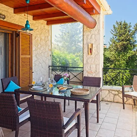 Petalouda Wunderschoene In Holiday home